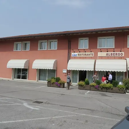 Hotell San Tomio