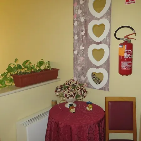 San Tomio Hotell