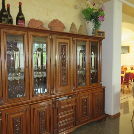 Hotel San Tomio