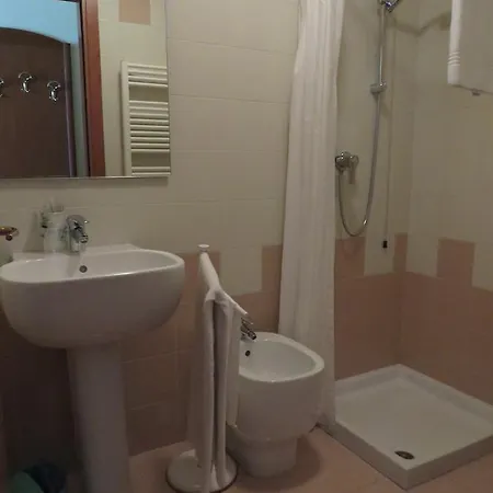 Hotell San Tomio Isola Vicentina